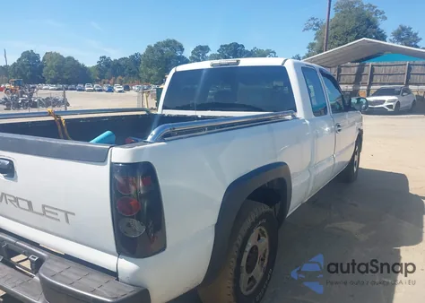 2005 Chevrolet Silverado 1500 Work Truck из США, поврежденный, VIN 2GCEC19V651338693